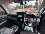 運転席からの視界も広くて快適です!