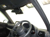 見通しのよいすっきりとした視界で、誰でも運転しやすいです。運転のしやすさは疲れにくさにも繋がりますよ♪