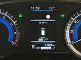 障害物を感知し知らせてくれるので安心です♪