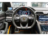 Sport steering wheel in Leather/ Alcantara- with Dark Chrome Bezel and Red Marker