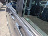 中古車だからこそ手間暇をかけて販売させていただいてます!入庫時の試乗やリフトアップをしての下回りチェック&hellip;厳しい項目をクリアしたお車だけが在庫になるのです!