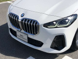 車両の詳細、ご質問につきましては、営業スタッフまでお気軽にご連絡下さいませ。遠方のお客様には実車の詳細動画送信も承ります。お問合せをお待ち致しております。