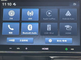 ディスプレイオーディオ装着車です。ラジオ、Bluetoothオーディオ、ミュージックプレーヤー接続など多彩なオーディオ機能を搭載♪