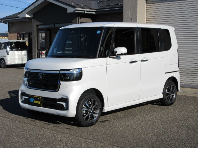 N-BOXカスタム カスタム 660 4WD