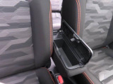 当社では全車、納車前にサービス工場で12ヶ月点検相当の整備を実施しております。そこで確認された不具合箇所は修理しておりますのでご安心下さい。