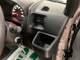 ご納車までに、弊社サービススタッフによる点検整備を行い、バッテリー、エンジンオイル、オイルエレメント、ワイパーゴムを交換し、ブレーキを分解、摩耗等を確認、必要であれば交換、安心してお乗りいただけます!