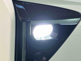 悪天候時に視界確保するLEDフォグランプが標準装備 !(^^)!