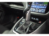 ミツションはストレート型CVTマニュアルモード付になります。CVT車ですがマニュアル感覚で操作ができますので、運転が愉しくなります!