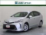 シルバーカラーの プリウス&alpha; が入荷です。