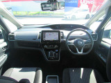 セレナ 1.2 e-POWER ハイウェイスターV 