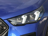 LEDのパワフルな白色光は太陽光の特性に近く、優れた視認性を発揮します。