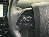 ステアリングスイッチ装備!運転しながら手元でオーディオの操作などができます。