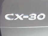 【CX-30】感性を刺激するジャストサイズのSUV。2021年度の自動車アセスメント(JNCAP)*1において、ファイブスター賞を受賞しました。