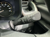 【オートライト】車外の明るさに応じて自動的にライトの点灯・消灯をしてくれます