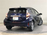 バックカメラが付いているので後方確認が非常にしやすいです。今や運転初心者も熟練者も必須装備!ついていて損はないですね♪