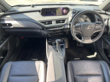 UX 250h バージョンL 