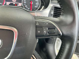 運転中、前方から目線をそらすことなくオーディオ等の操作が可能な便利機能もついています!!