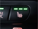 MINIの内装はとにかく『円』に拘ったデザインコンセプトが一目で伝わってきます。これほど円形に拘った車は他に御座いません。伝統のデザイン、トグルスイッチなど遊び心のある内装で御座います。