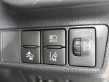 安全運転を支援する機能が付いてます。詳しくは店舗スタッフまでお尋ね下さい。
