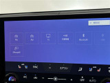 ブルートゥースに接続することにより、スマホに入ったお気に入りの音楽を車内で楽しむことができます♪あると本当に便利な機能になっています!