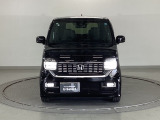 LEDヘッドライトを装備しています。LEDヘッドライトはとても明るく、雨の日や夜間走行も安全・安心です。