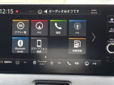 フルセグTV、Bluetoothオーディオ、ミュージックプレーヤー接続など多彩なオーディオ機能を搭載♪