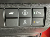 運転席から操作しやすい各種スイッチ