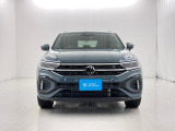 VWは小さな車も、大きな車も、平等です。クラスによって品質や安全性に差を付けない。ボディ剛性と精度、重厚なドアの音はどの車種も共通です。是非一度体感してみて下さい。