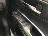 運転席からの操作で空気の入れ替えができて快適な室内空間へ☆