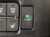 ★ECONスイッチ★ エコドライブを加速しよう!スイッチをONにすると、運転の仕方によるロスを抑え込み燃費をよくするようクルマが頑張ります(*^ー^*)燃費向上にチャレンジ♪