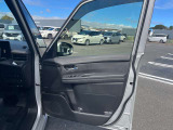 運転席ドア内張り