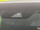 【トヨタセーフティセンス】走行中に前方の車両等を認識し、衝突しそうな時は警報とブレーキで衝突回避と被害軽減をアシスト。より安全にドライブをお楽しみいただけます。