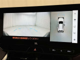 【フロントカメラ】運転席に座った状態で死角になりやすいクルマの前の様子まで確認でき安全ですね♪