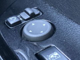 電動格納ミラーは駐車時や狭いとこなどやっぱりあると便利ですよ。