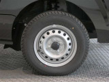 R8年式夏タイヤ145/80R12 80/78N LTヨコハマ製です。