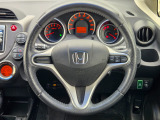扱いやすいハンドルで運転しやすいです!!