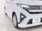 フォグランプ装着車です。暗い夜道の車両前方を明るく照らします