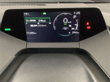 見やすさと先進性を両立したデジタルメーター