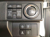 アイドリングストップ付は低燃費で地球環境に優しいです。
