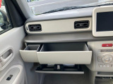 展示車上がりの車両から下取り車両まで豊富に在庫を取り揃えています!