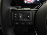 ■ステアリングスイッチ■ハンドル手元でオーディオの操作が簡単に出来ます。運転中でもナビまで手を伸ばさずに操作が出来て安心です。