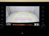 バックモニター装着車は後退時の強い味方です♪車庫入れや縦列駐車の際、後退操作の参考になるガイドラインをナビ画面に表示します。