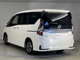 【ワイド保証】日産販売店の中古車には、無料で保証が付いています。走行距離無制限で、無料保証期間は1年間から。品質に自信があるから実現した、日産ならではの保証です。