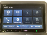 Honda CONEECT対応!スマホの地図アプリが大画面で表示。操作も画面タッチで簡単にできます!またスマホ内の音楽も車内スピーカーで聴くことができるので、楽しくドライブできますね♪