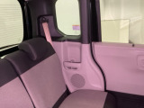 ホンダ独自の技術、センタータンクレイアウトにより、軽自動車とは思えない室内空間です。