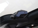 【ボルボ・ドライブレコーダー・360 駐車監視機能付】フロントカメラは水平360&deg;/垂直240&deg;を録画可能。前方/後方において映像を鮮明に録画します。大型バッテリーにより駐車監視用長時間録画にも対応。