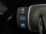 ドライブモードセレクト機能は、運転シーンに応じて最適な走行モードを選択できる便利な機能です