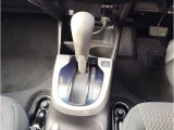 シフトレバー廻り
