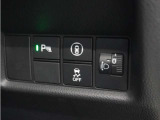 ◆パーキングセンサーシステム◆車庫入れの時などに近くに障害物がある場合、障害物までの距離を音で知らせてくれます。
