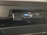 いまや快適なカーライフに欠かせないETCが付いています。